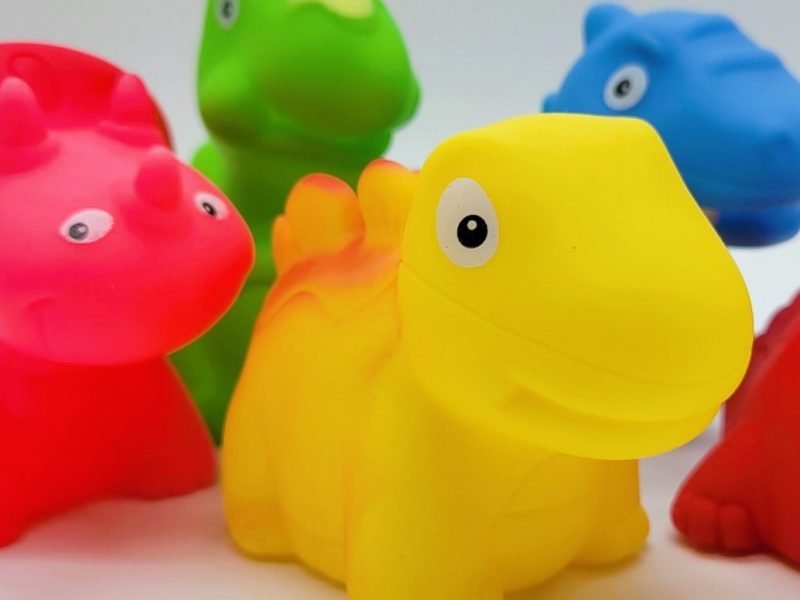 bath toys for toddlers that dont mold